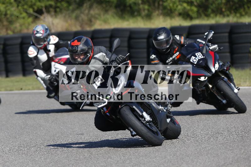 Archiv-2025/49 26.08.2025 Cornu Master School ADR/blau-bleu/68